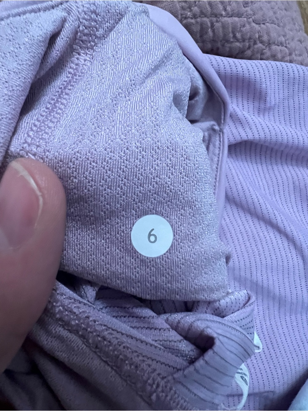 Lululemon Athletica Lavender Cinch Hem Built In Bra Tank Top Size 6 - Picture 4 of 6